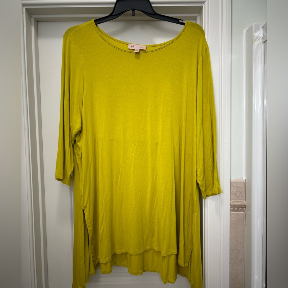 Philosophy Women’s 3/4 Sleeve Shirt